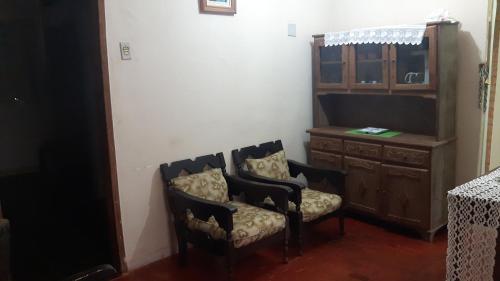 Casa dois andares com área de churrasco em Ibitipoca