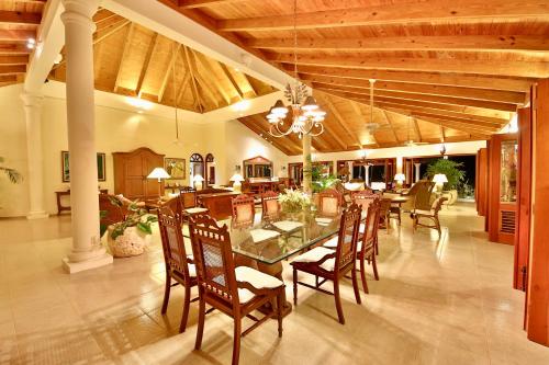 Bar/lounge, CASA NOSTRA RESORT by Klabhouse in La Romana