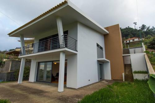  Penha d' Águia in Porto da Cruz