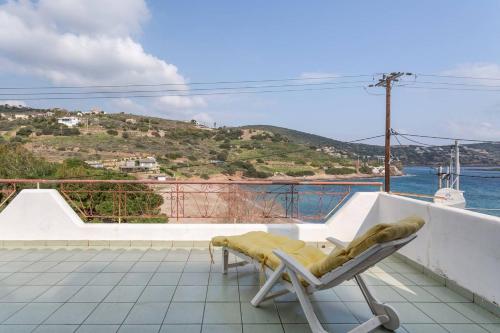  HOUSE WITH SEA VIEW, Unterkunft in Dhaskalión