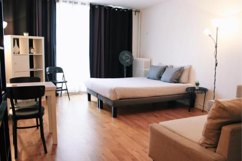 Lauriston Nice Studio - image 13