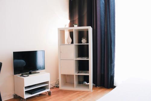 Lauriston Nice Studio - image 10