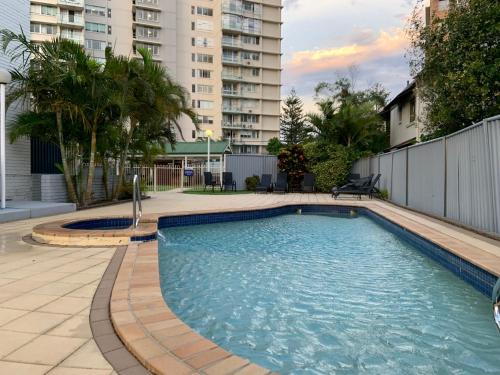 Burleigh Gardens North Hi Rise Hotel in Burleigh Heads