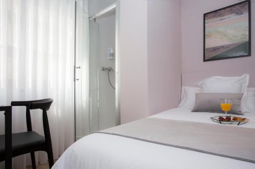 Palacios Rooms - image 11