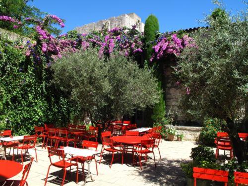 Hotel Les Templiers - image 12