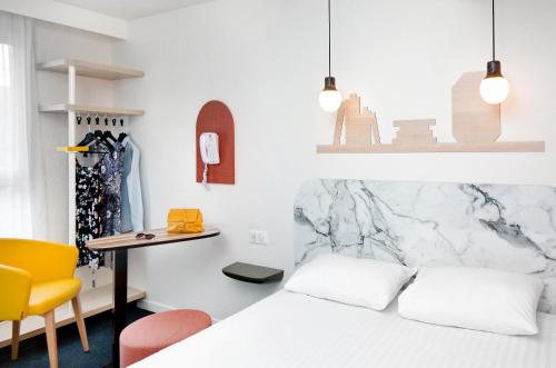 Hôtel ibis Styles Vichy Centre - image 44