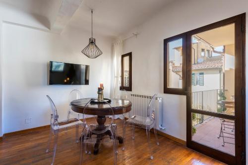 Apartments Florence San Niccolò View - image 7