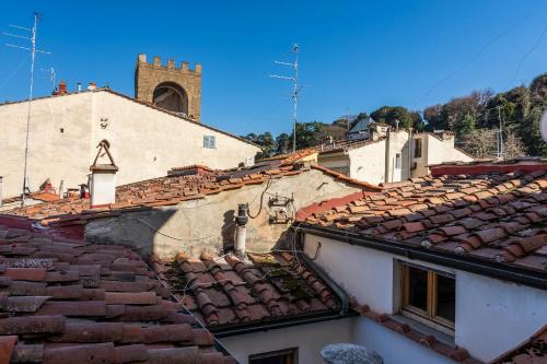 Apartments Florence San Niccolò View - image 14