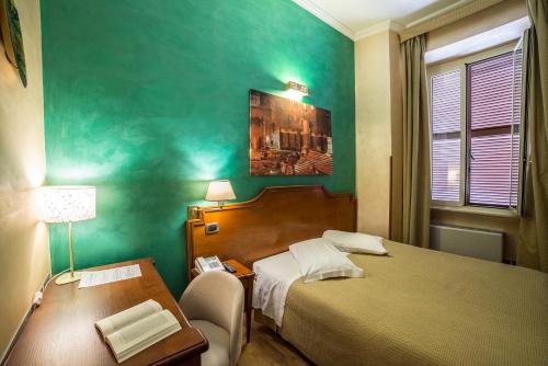 Hotel Kent - image 12