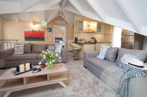  Vinieris Villas - Lagoon Diamond Loft in Argostoli