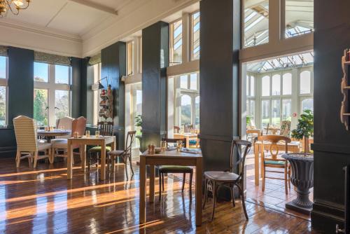 Burley Manor - image 11