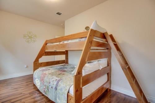 High View Retreat - image 8
