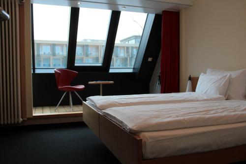 Waldhaus*** Hotel im Deltapark Vitalresort - image 7