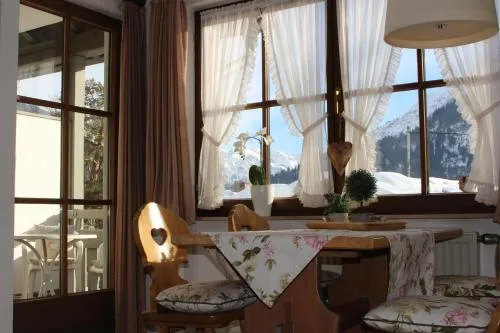 Ferienwohnung Bergblick - Allgäublick in Bad Hindelang, Deutschland