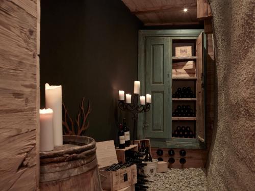 Firefly Luxury Suites - image 5