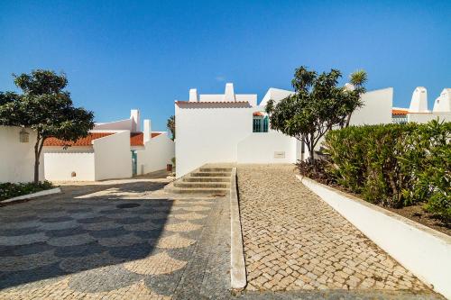 ทางเข้า, Liiiving in Algarve - Alvor Blue Villa in ปราอินยา