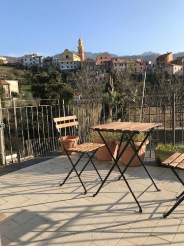  TAVERNETTA 109 TERRAZZA TRA LE 5 TERRE E PORTOFINO, Pension in Deiva Marina bei Ziona