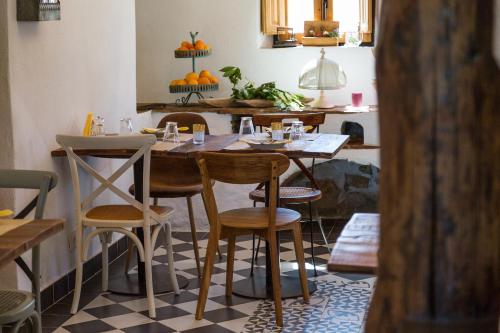 Boutique Hotel Rancho Los Lobos - image 3