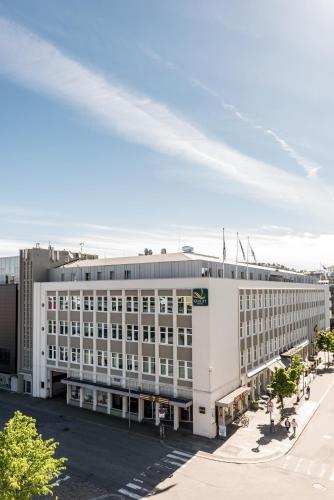 . Quality Hotel Residence