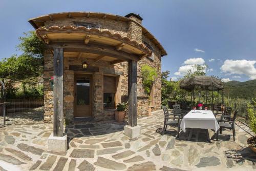 Alqueria De Hurdes - Cerezo