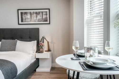 Tailored Stays - Central Cambridge Studios Free Parking - image 3