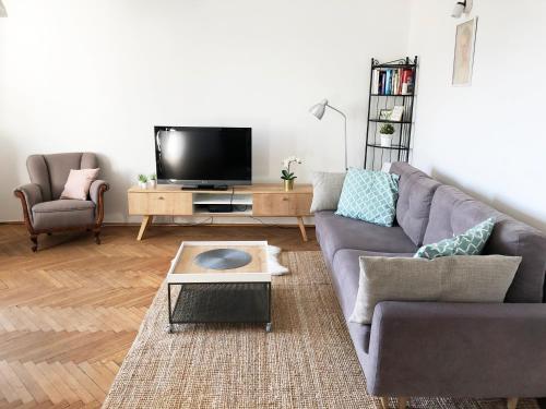 Aleja Niepodleglosci 245- 2BR by Homeprime, Warsaw (photo 10)