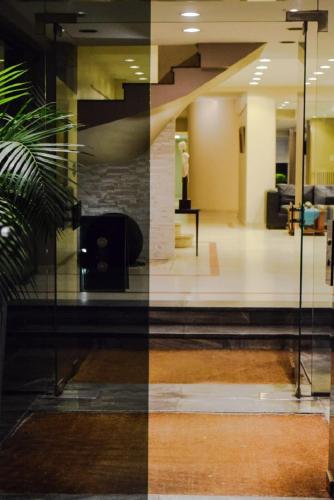Entrance, Hotel Hernandarias in Santa Fe