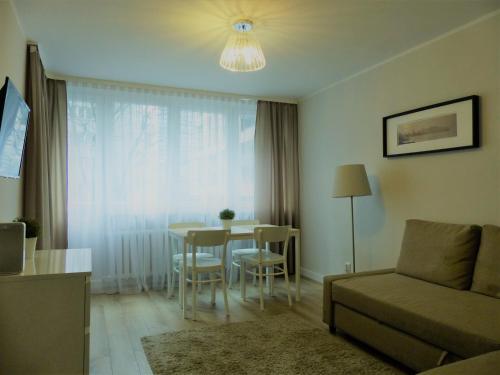 Hosapartments City Center Located in Warsaw City Center, Hosapartments is a perfect starting point from which to explore Warsaw. Featuring a complete list of amenities, guests will find their stay at the property a comfortable