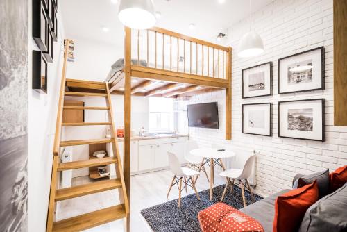 Revelton Studios Karlovy Vary - image 12