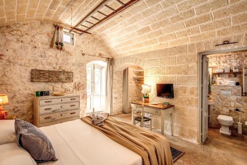 Masseria Cervarolo – Ostuni, AR