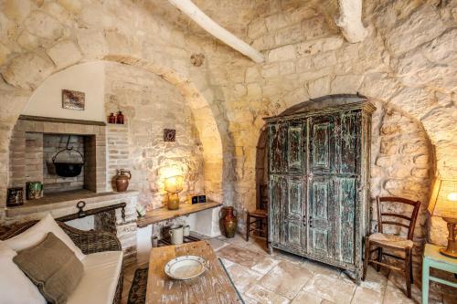 Masseria Cervarolo – Ostuni, AR