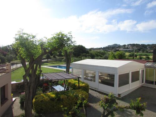 Hostal Can Bassalis - image 4