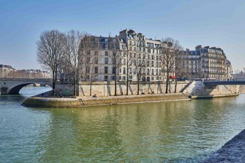RESIDENCES HARCOURT - Ile Saint Louis - PARIS - image 13
