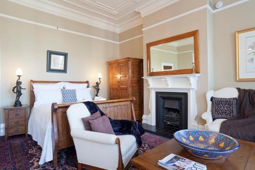 St Leonards Lodge near The Royal Albatross Centre