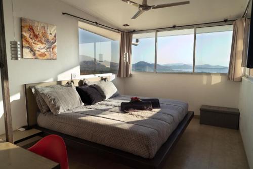 Horizon Lodge Potrero in Potrero