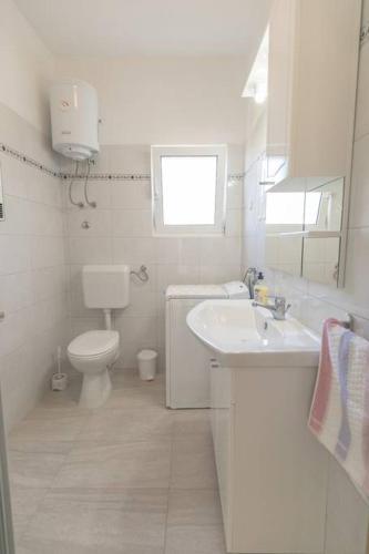  apartment Mira #PREKO#free parking#A/C in Preko