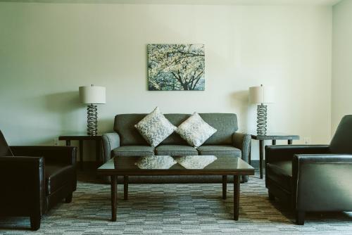 Silver Creek Hotel - image 5