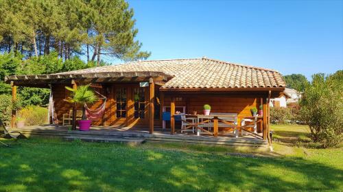 Belle maison en bois - Accommodation - Messanges