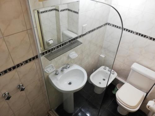 Bilik Mandi, Hotel Alexander in Mendoza