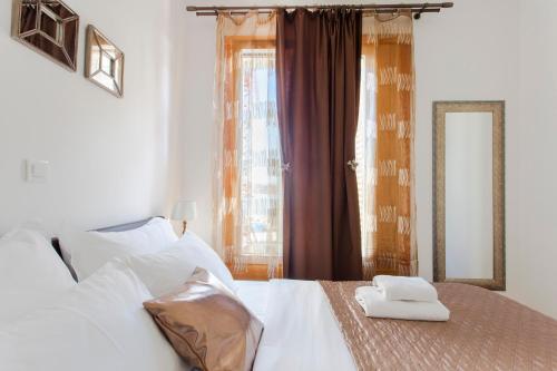 New luxury apartment Nives on seaside, Split (photo 9)