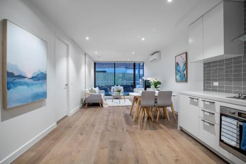 Fantastic 2 Beds APT in Boxhill W Great Location
