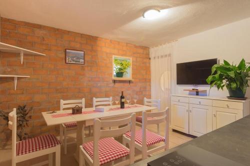  Apartmants Marijana 61 in Sukošan