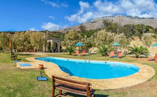  PETRA-MARE in Triopetra