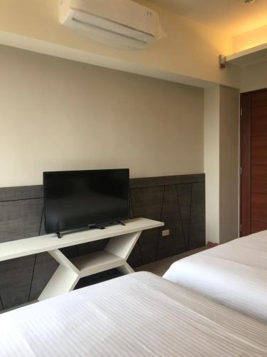 Good Nest Homestay Ideally located in the Penghu area, Good Nest Homestay promises a relaxing and wonderful visit. The property features a wide range of facilities to make your stay a pleasant experience. Free Wi-Fi in 