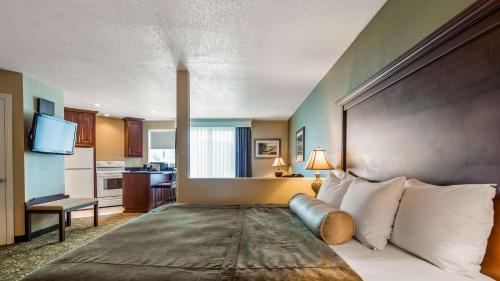 . Best Western Salbasgeon Inn & Suites