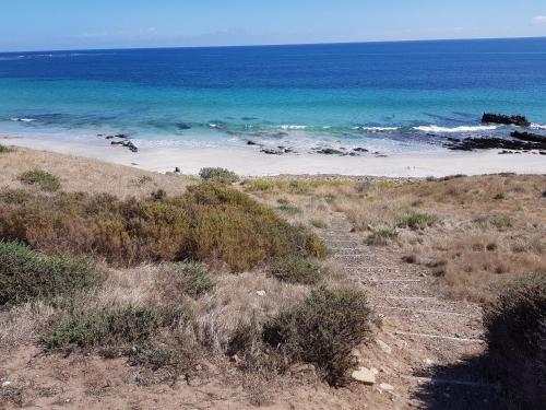 tu Emuz Stone Beachfront Villa, Emu Bay, Kangaroo Is