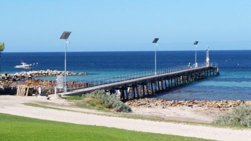 tu Emuz Stone Beachfront Villa, Emu Bay, Kangaroo Is