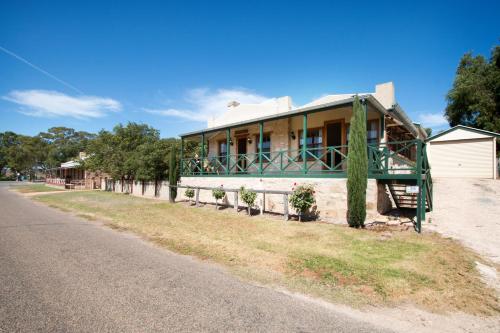 . Old Swanport General Store, Swanport-Murray River