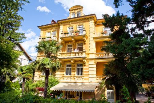 Hotel Villa Westend - image 3