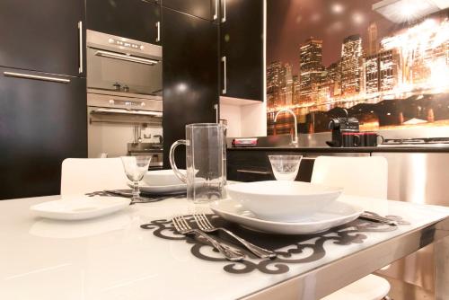 LUXURY APARTMENT VATICANO-S'PETER BASILICA - NETFLIX Wifi - AirCond, Rome (photo 2)